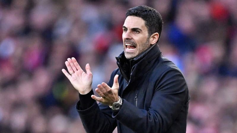 Arteta là huấn luyện viên trưởng của Arsenal