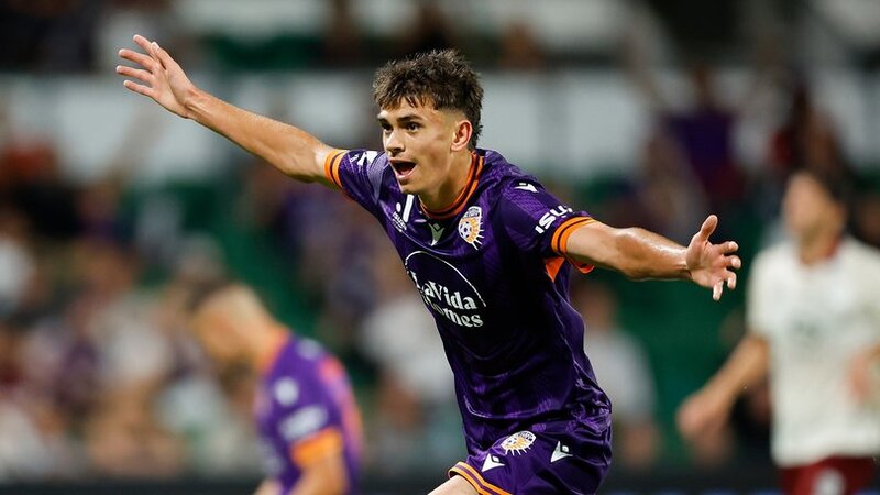 Khoảnh khắc ăn mừng của Perth Glory