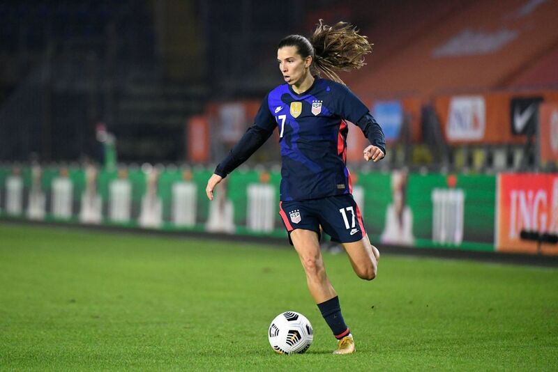 Pha đi bóng kỹ thuật của Tobin Heath